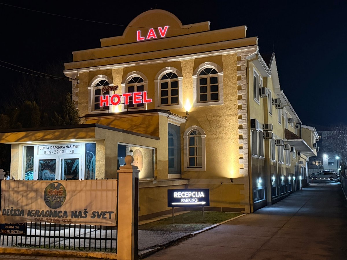 Garni Hotel Lav 12