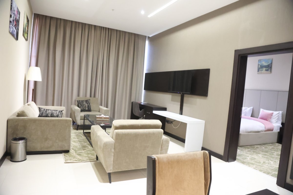 BASRA PLATINUM HOTEL 12