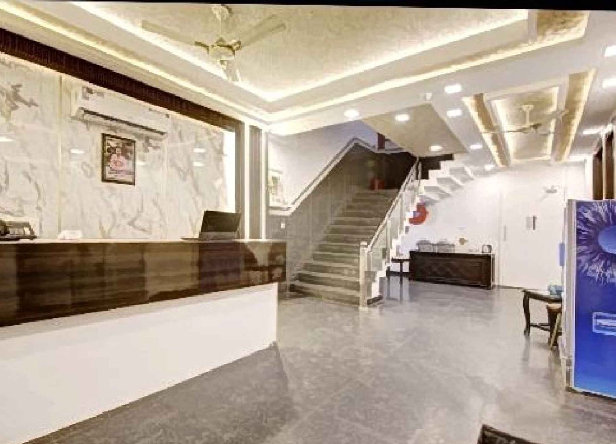 Hotel Devrana Delhi Airport 7