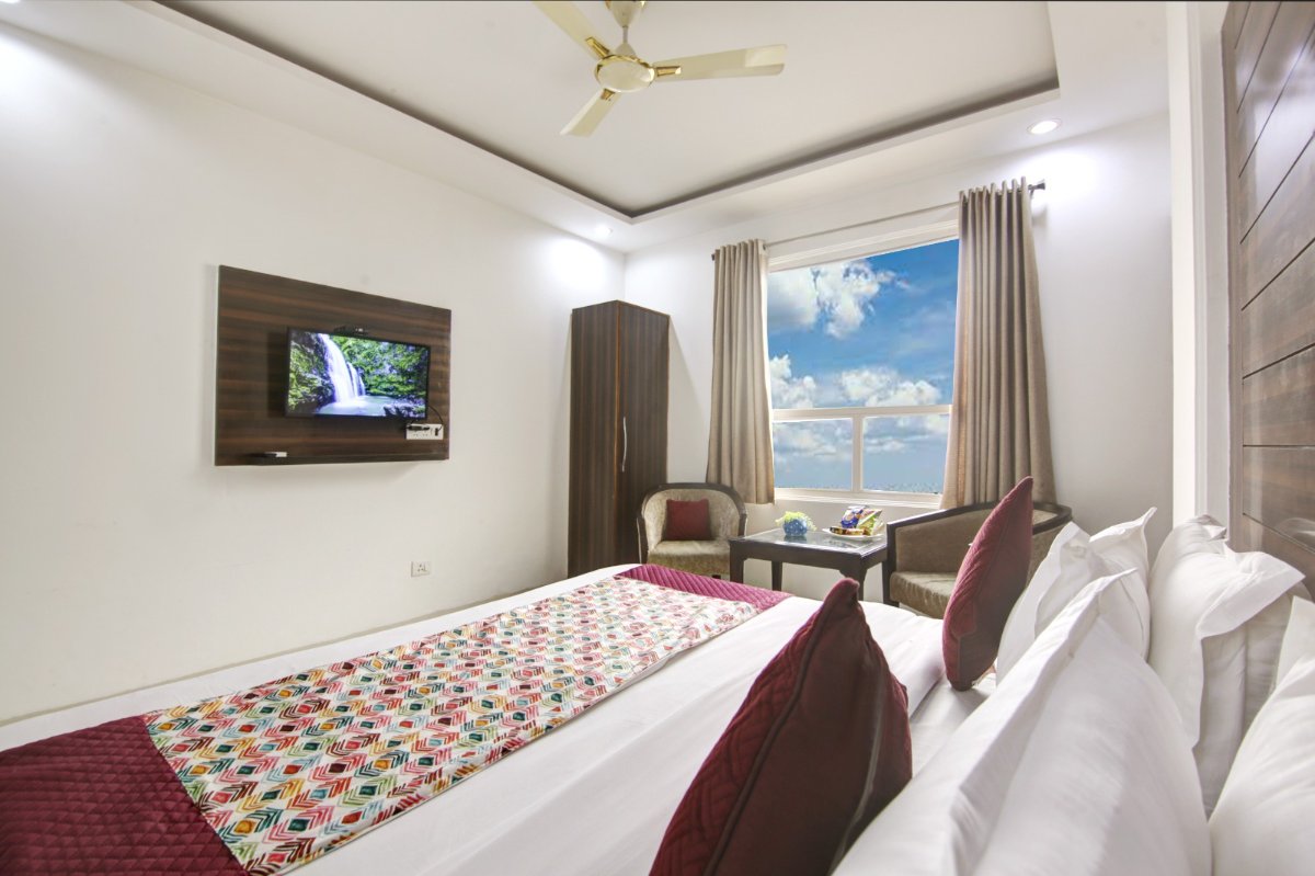 Hotel Devrana Delhi Airport 12