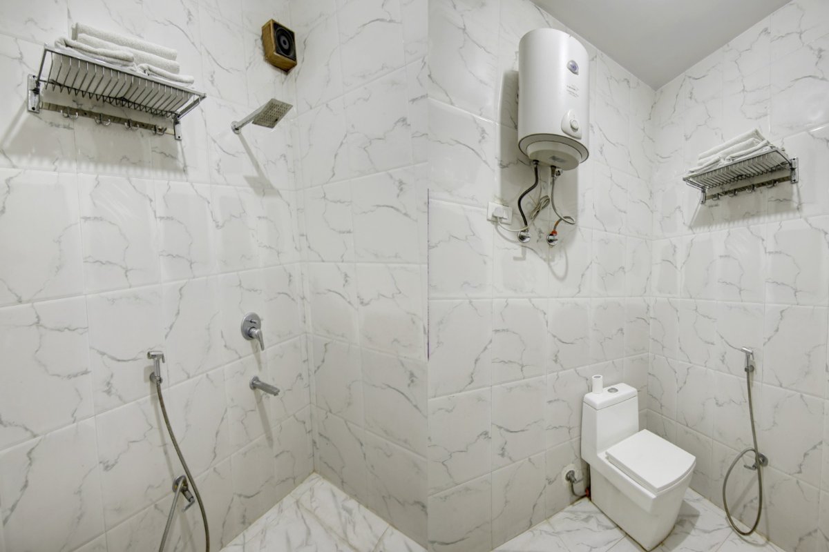 Hotel Devrana Delhi Airport 15