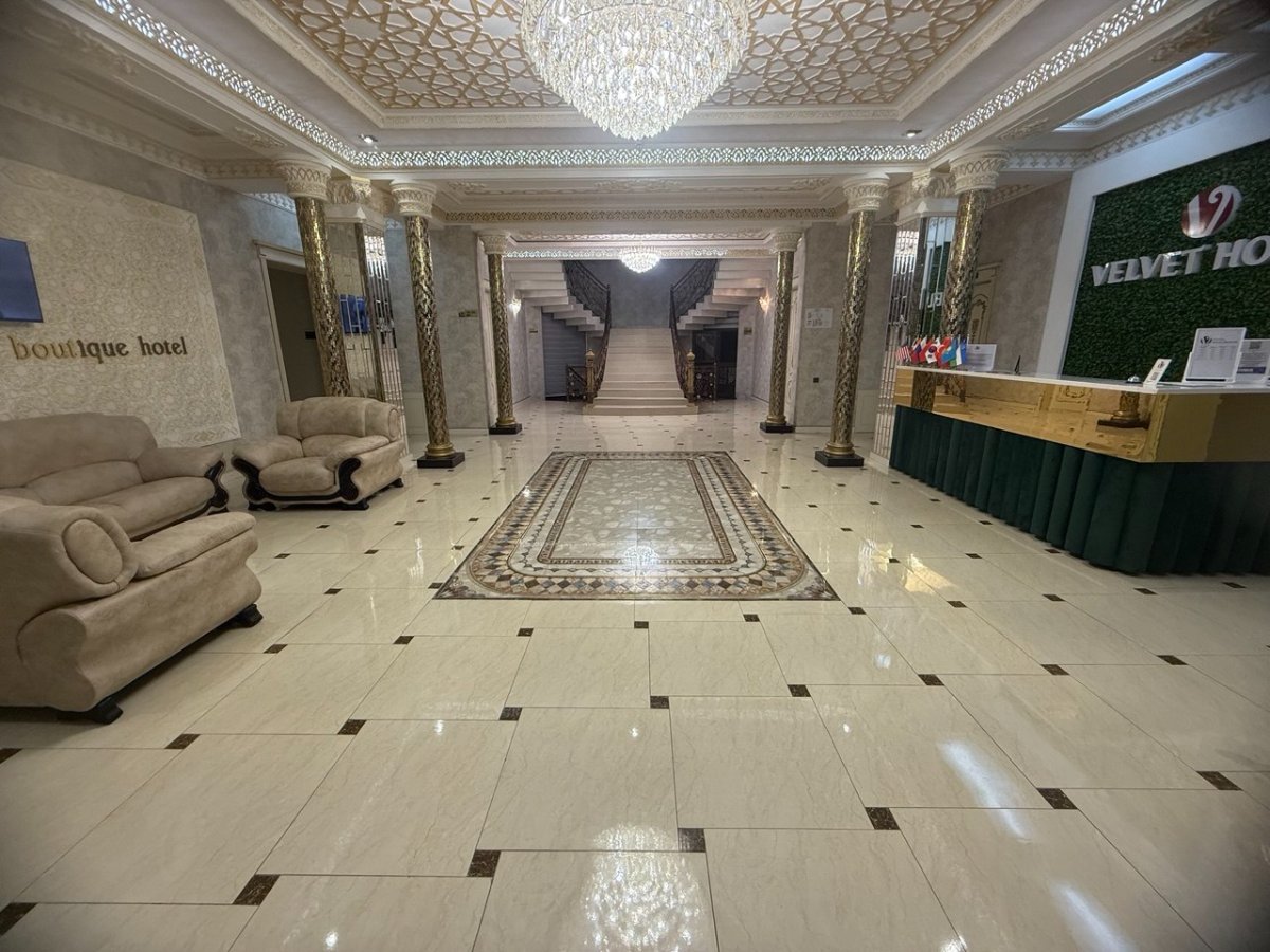 Velvet Hotel 2