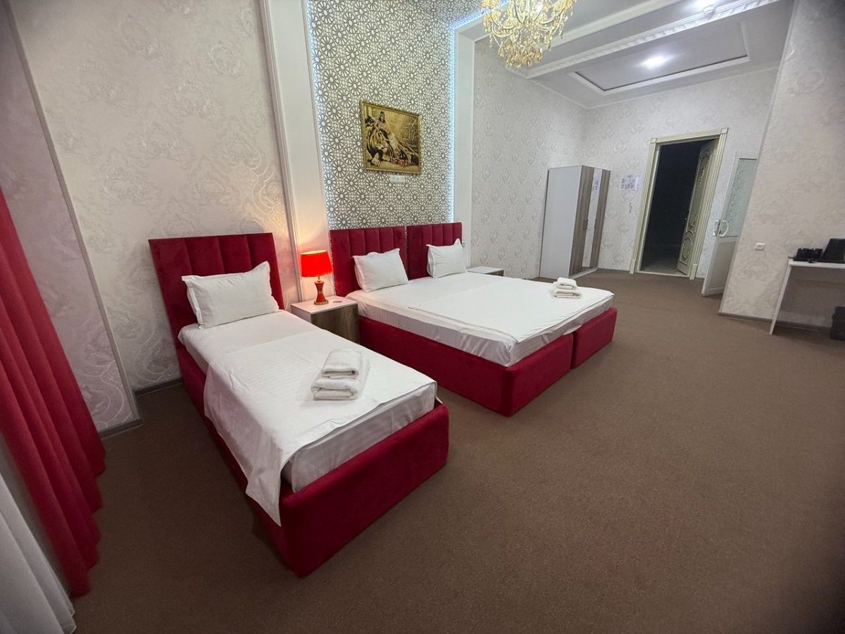 Velvet Hotel 9
